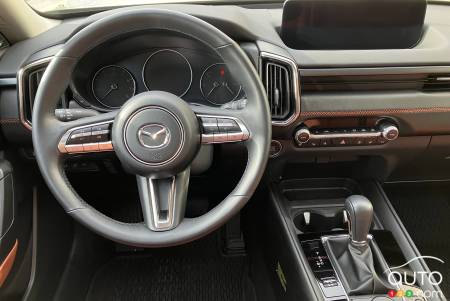2023 Mazda CX-50 - Steering wheel